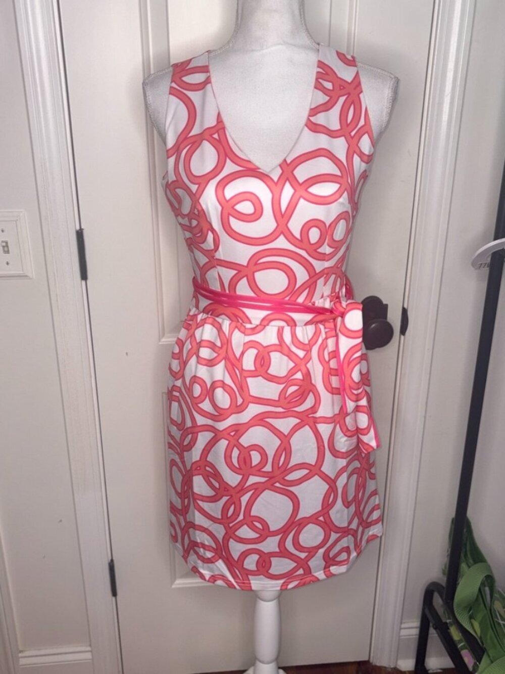 Gretchen Scott Designs Belted Sleeveless Shift Dress Pink White Geometric XS